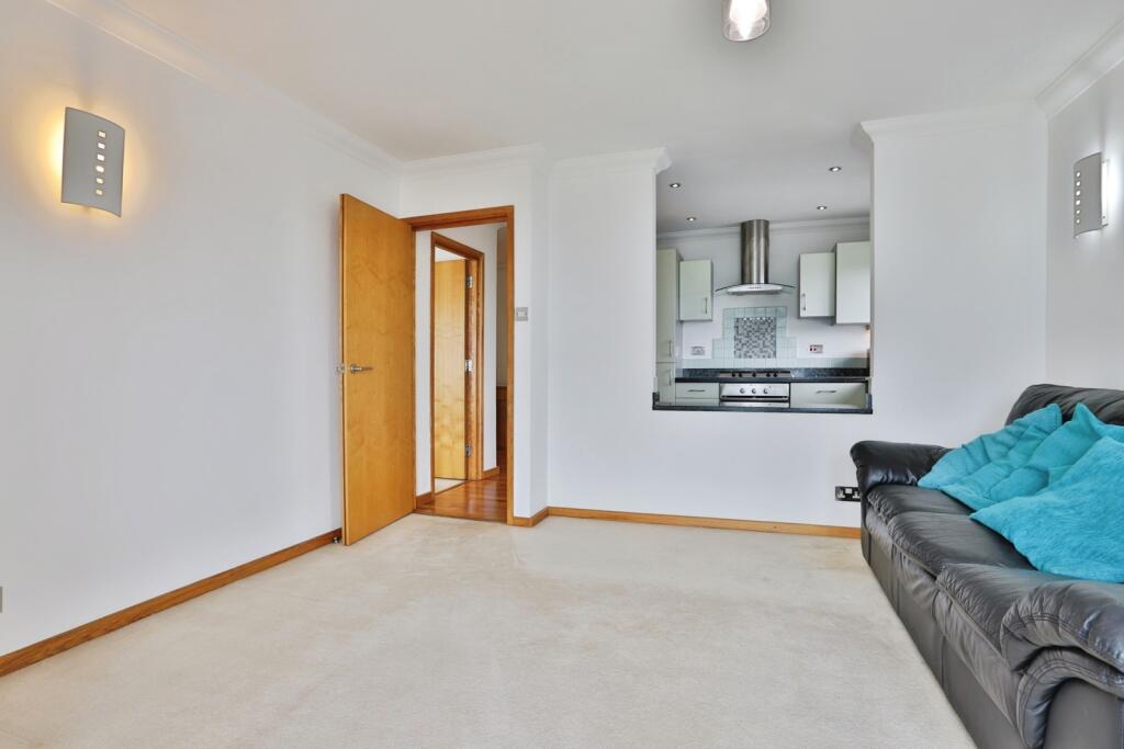 Apartment in Bournemouth - View 6