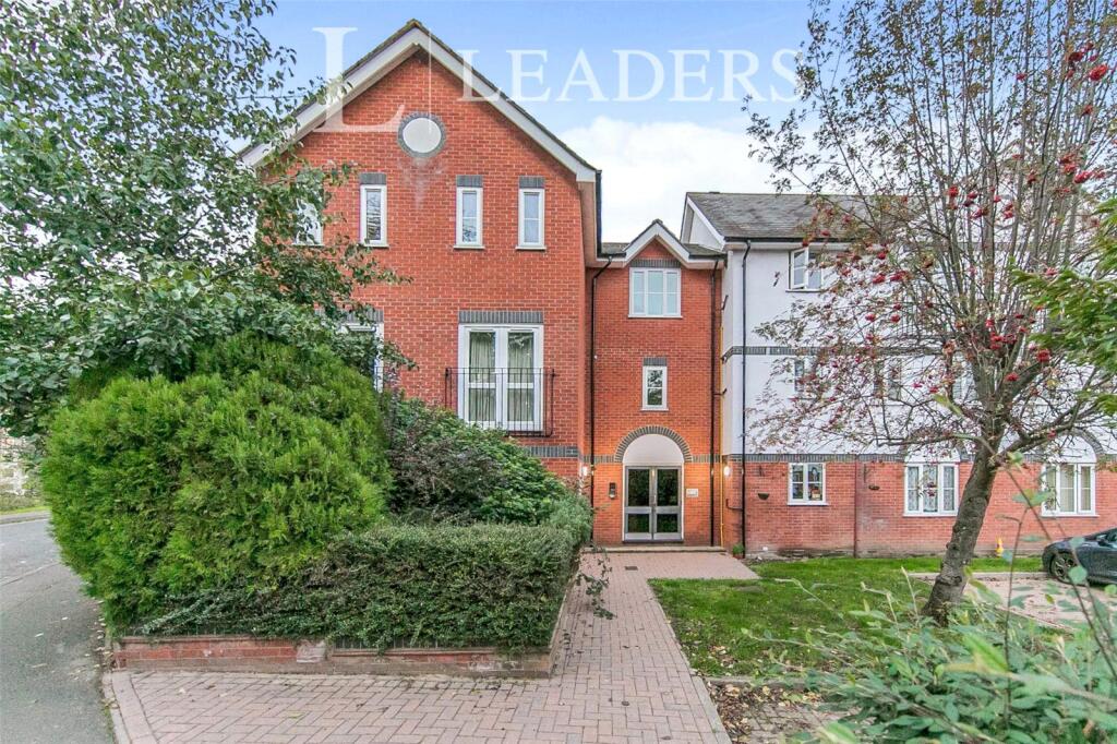 Main image of property: Victoria Chase, Colchester