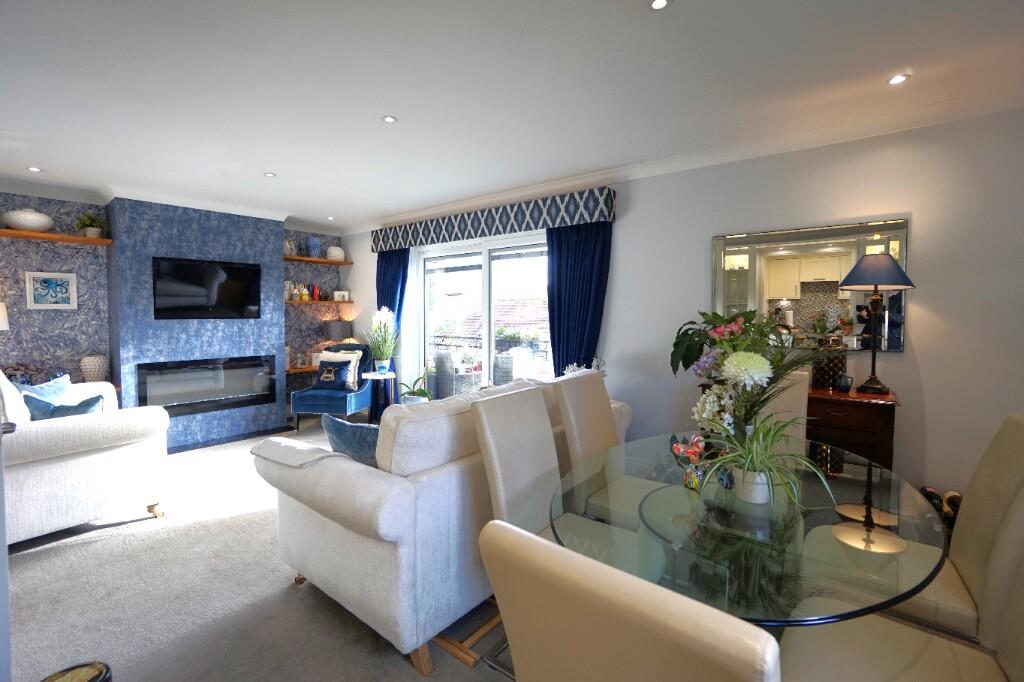 Epple Bay Avenue, Birchington, Kent, CT7 photo 3