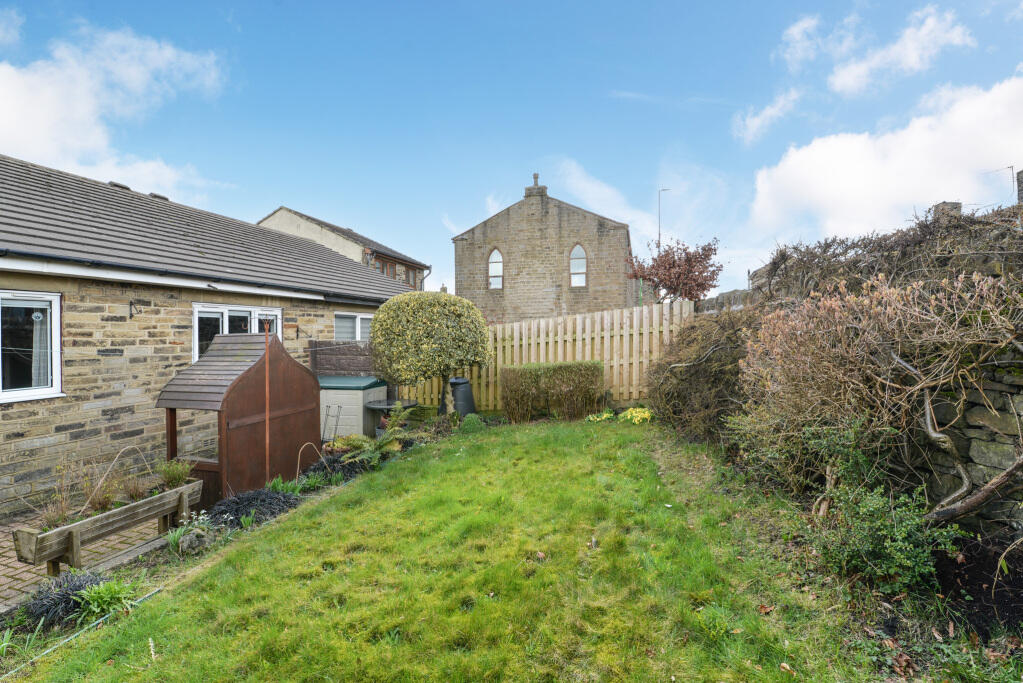 Additional image 12 of Lodge Gate Close, Denholme, West Yorkshire, BD13