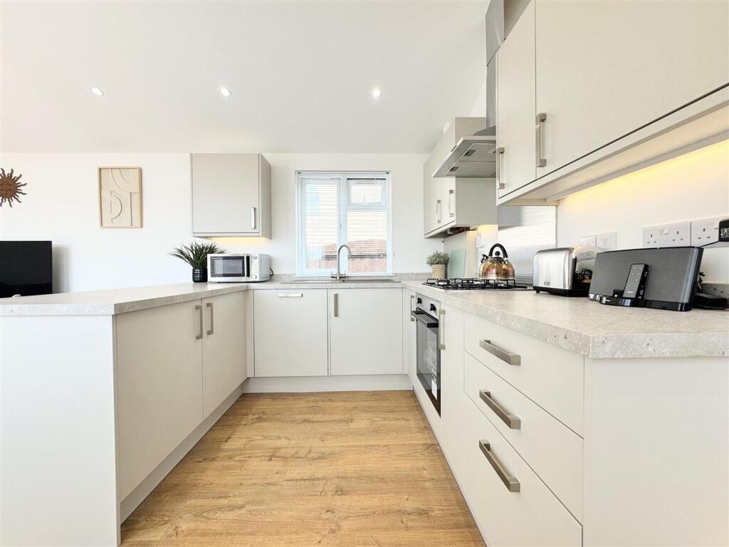 House in Truro - View 4