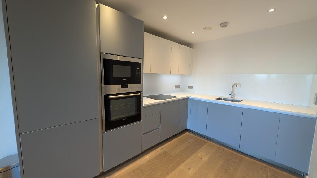 Main image of property: Wharf Road, London, N1