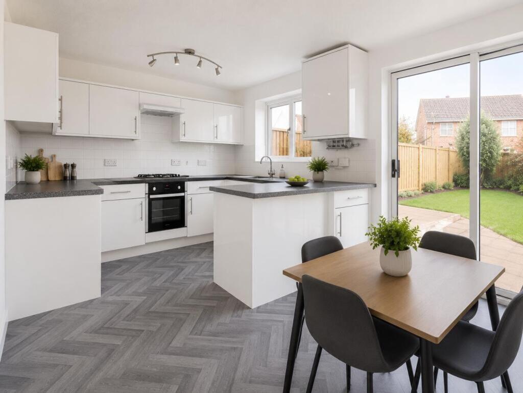House in Derby - View 5