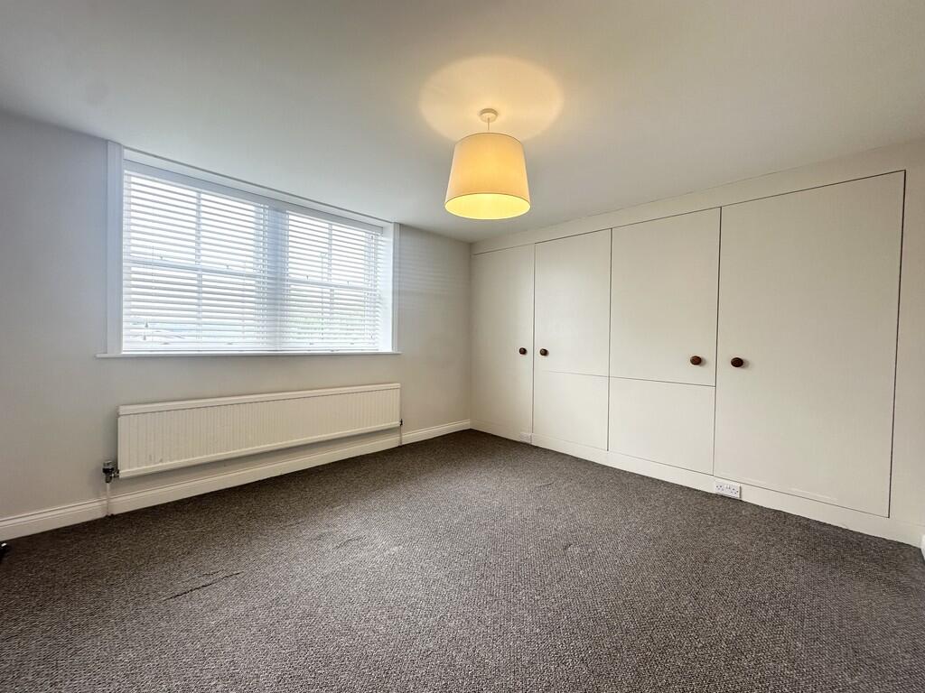 Apartment in Bradford, Simpson Green, Greengates - View 5
