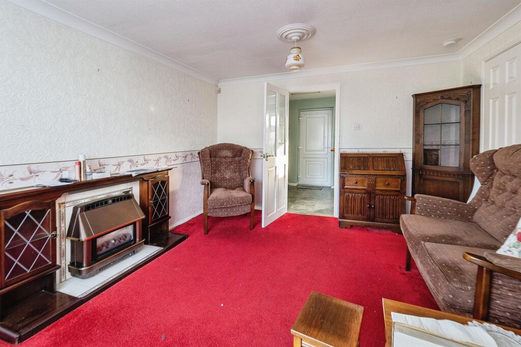 Dornoch Drive, Hull photo 3