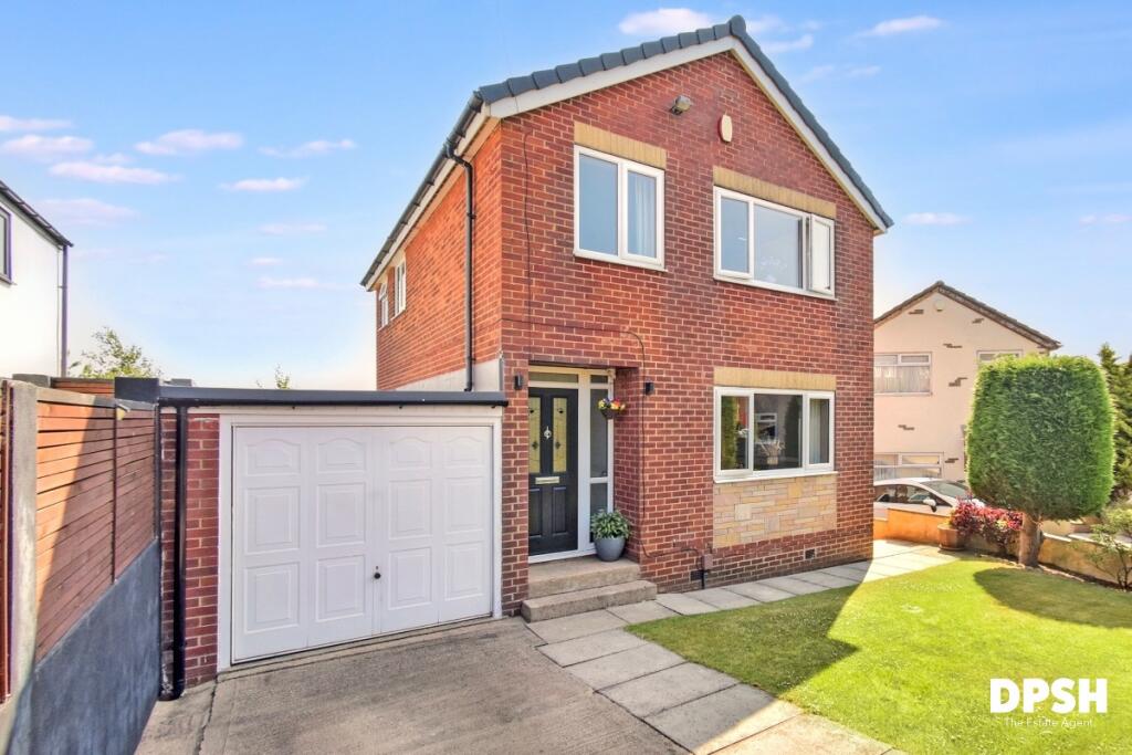 3-bed detached on Highfield Close, Morley, Leeds, £350,000