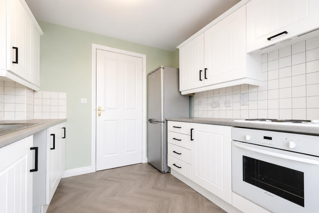 Apartment in Newcastle upon Tyne, Blakelaw, Kenton - View 5