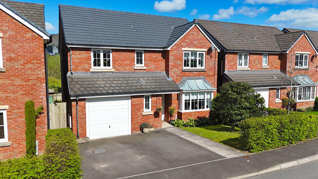 Main image of property: Gilwern, Abergavenny