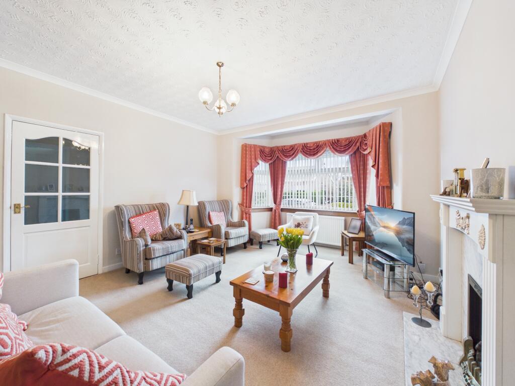 Clydeford Drive, Uddingston, Glasgow photo 4