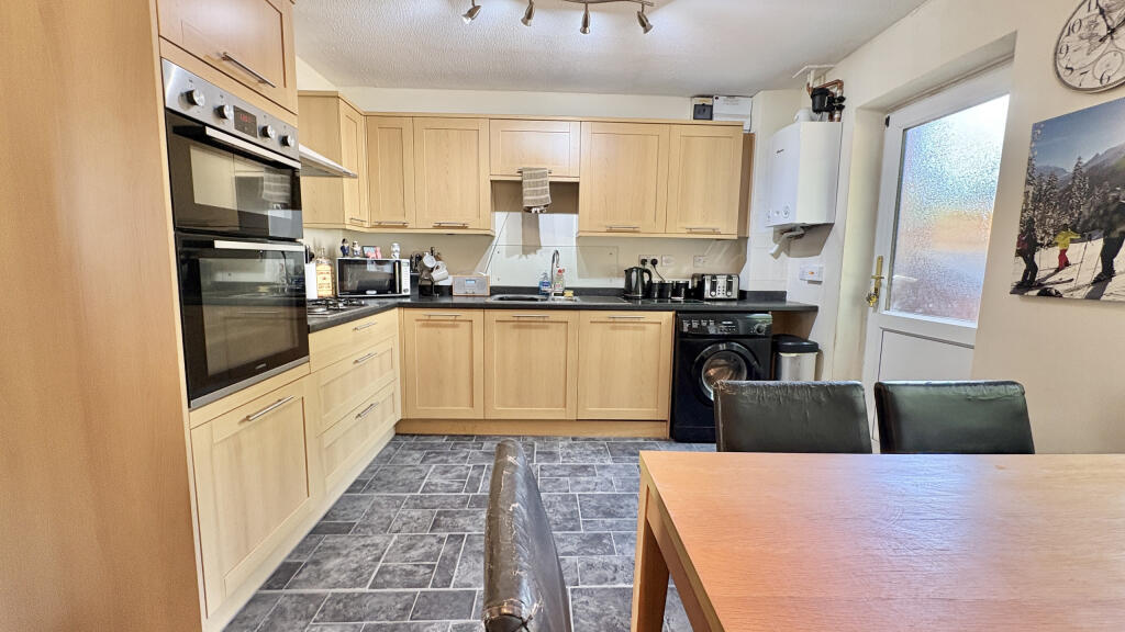 Trent Meadow, Taunton, Somerset, TA1 photo 4