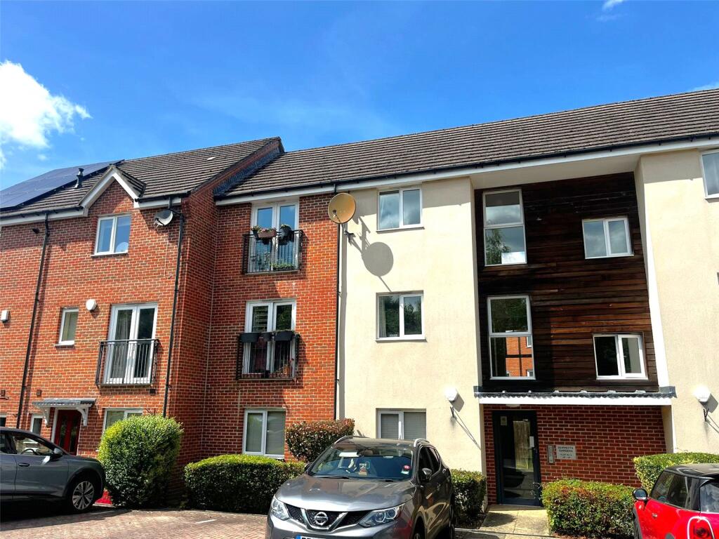 Main image of property: Skippetts Gardens, Basingstoke, Hampshire, RG21