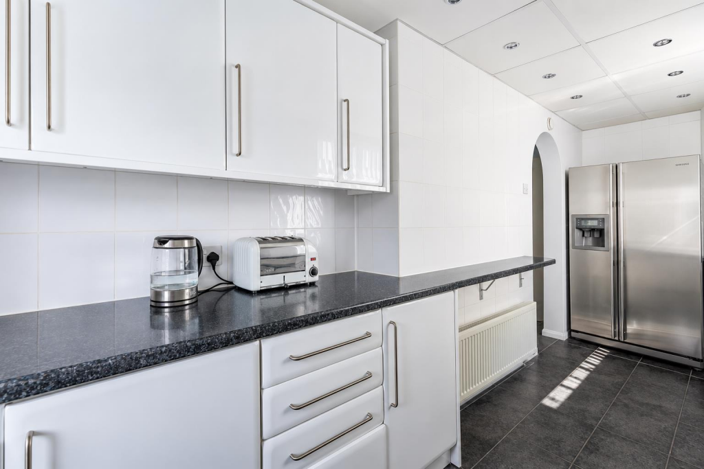 House in Cardiff, Pentrebane, Fairwater - View 5