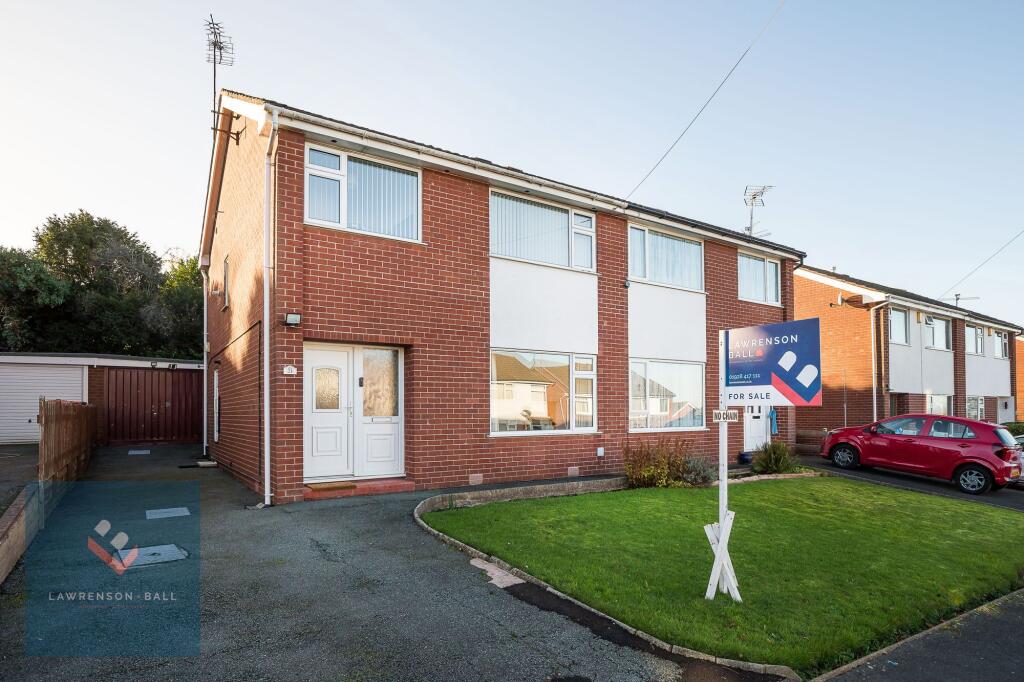 Main image of property: The Willows, Frodsham, WA6