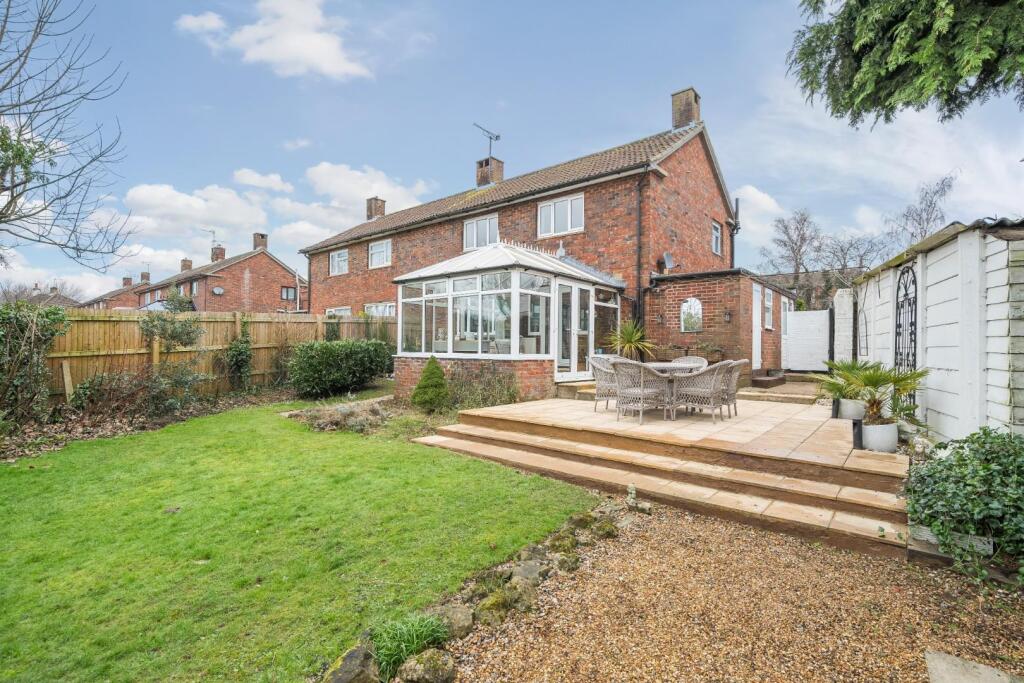 Main image of property: Maidstone Road, Ashford TN24 8UA