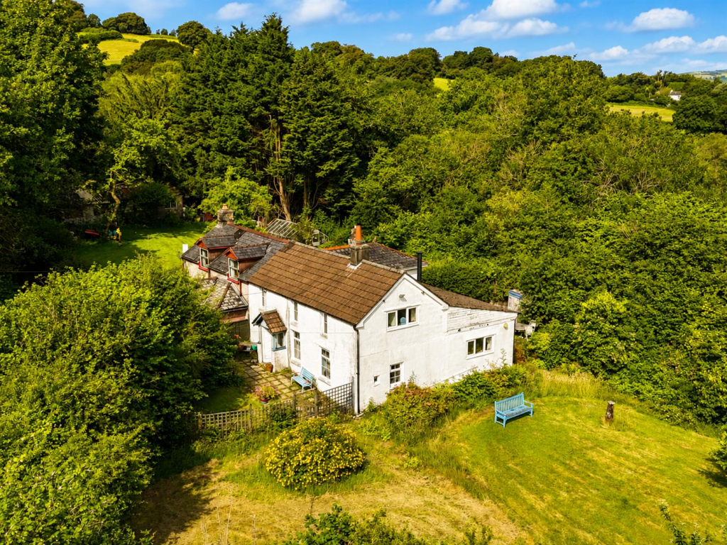 Main image of property: Rudry, Caerphilly