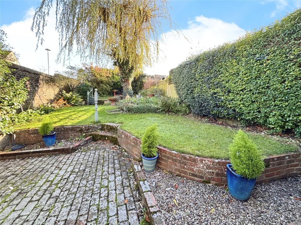 4-bed terraced on Oaten Hill, Canterbury, Kent, CT1, £450,000