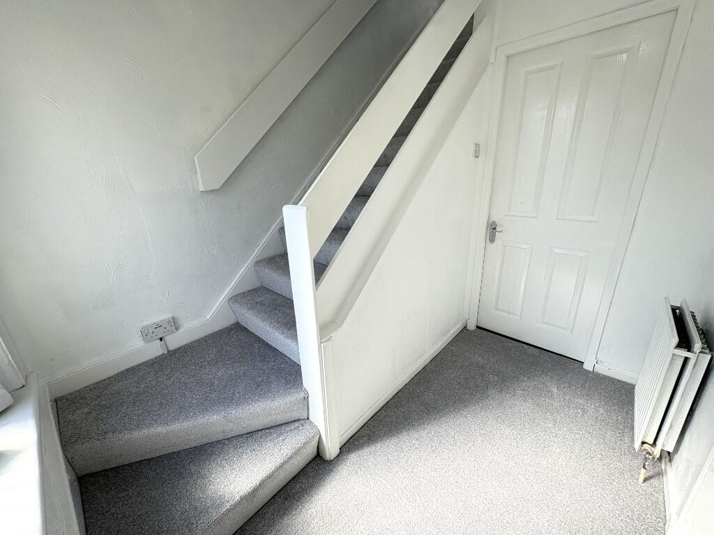 Etive Crescent, Wishaw, Lanarkshire, ML2 photo 2