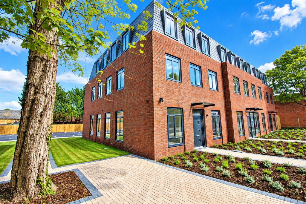 Main image of property: Westminster House, Fleet