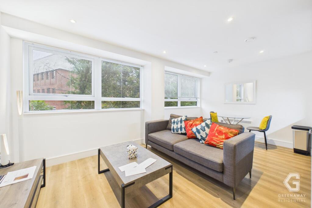 Apartment in Redhill - View 2