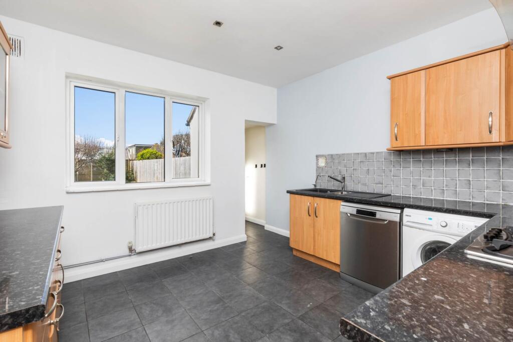 House in Worthing, West Sussex - View 5