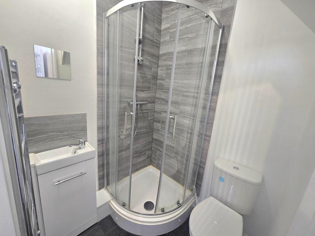 House in Stockton-on-Tees - View 4