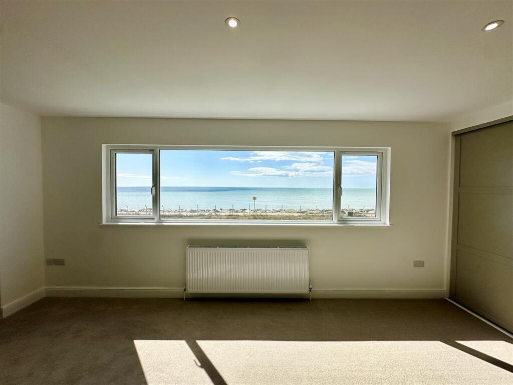 House in Hastings, Bulverhythe - View 4