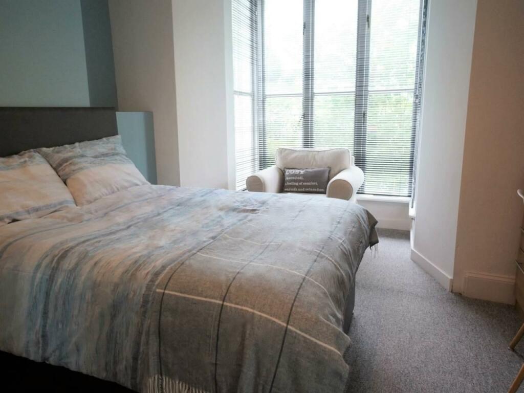 House in Bangor, Upper Bangor - More