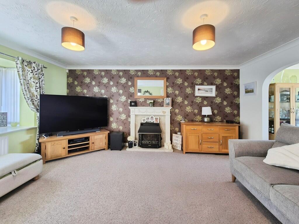 Additional image 18 of Foxglove Way, Yeovil