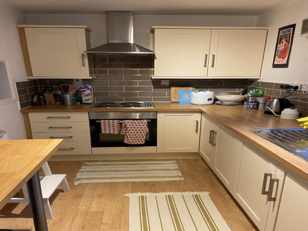 Apartment in Reading, Battle - View 3