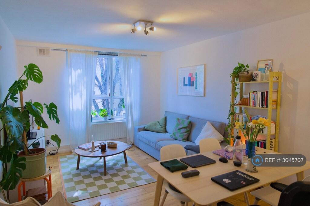 Main image of property: Haslam Close, London, N1