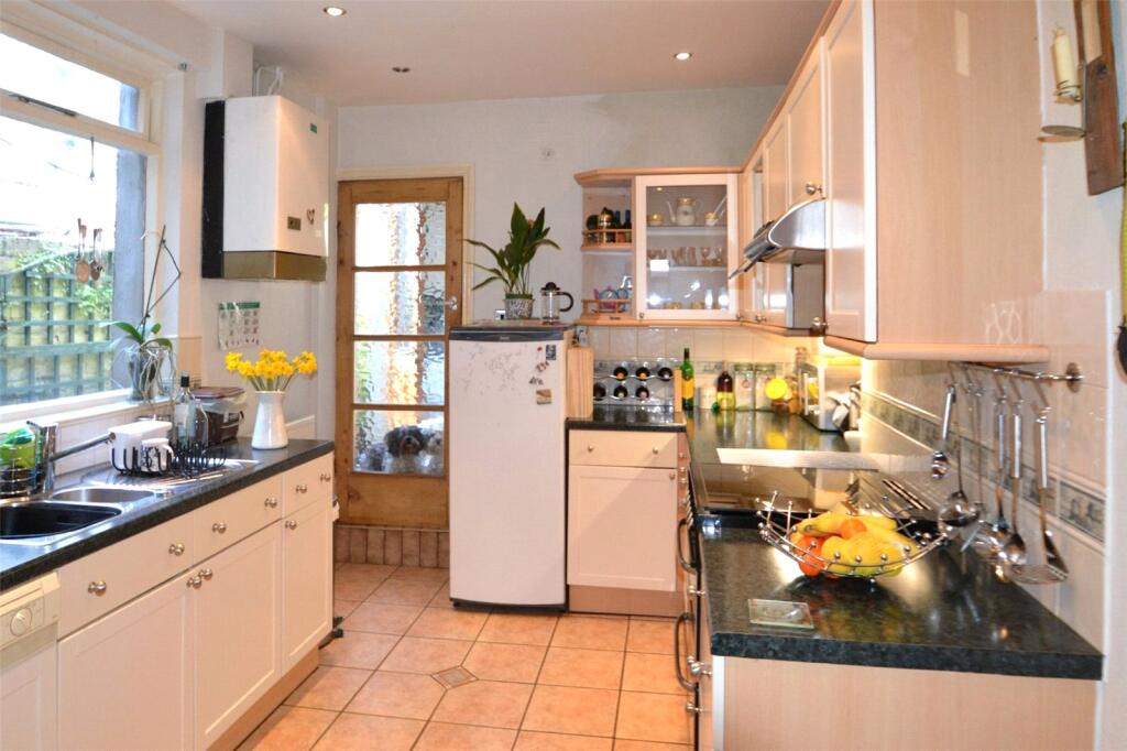 Main image of property: Gordon Terrace(4 Bed), Garth Road, Bangor, LL57