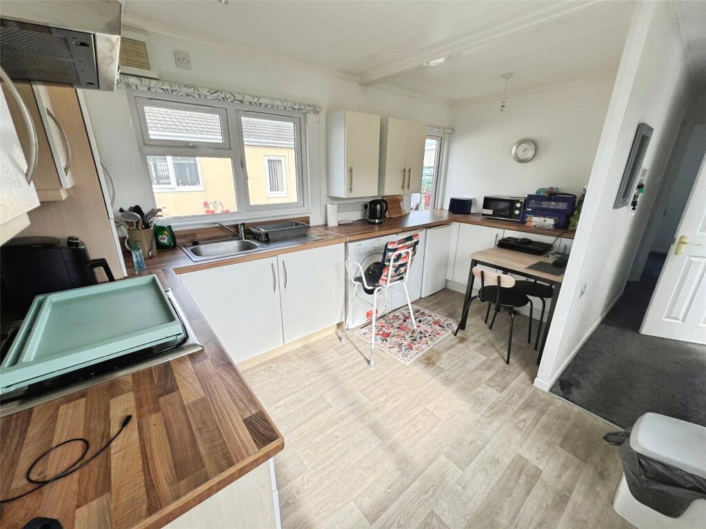 House in Truro - View 4