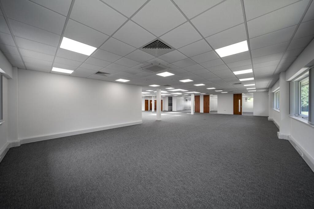 Spinnaker House First Floor Internal 9.jpg