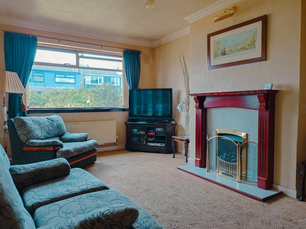 Leesway Drive, M34 photo 2
