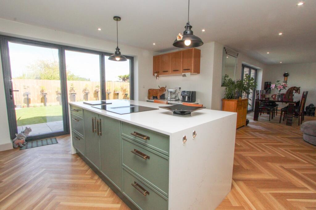House in Frampton Cotterell - View 2