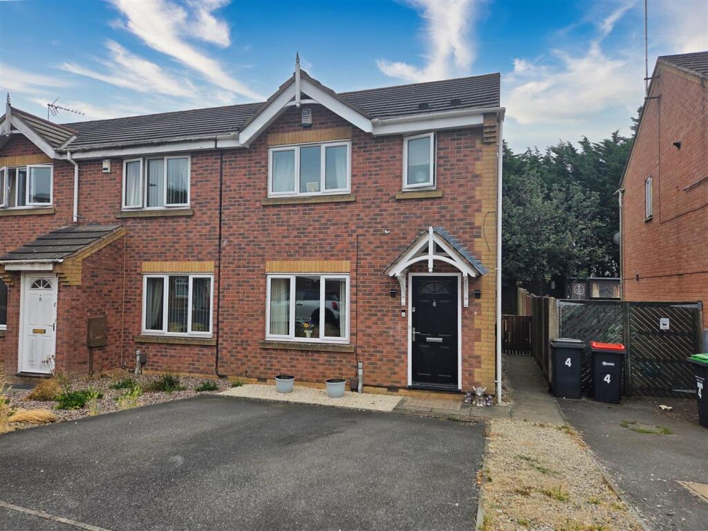Main image of property: Pierpoint Place, Kirkby-In-Ashfield, Nottingham