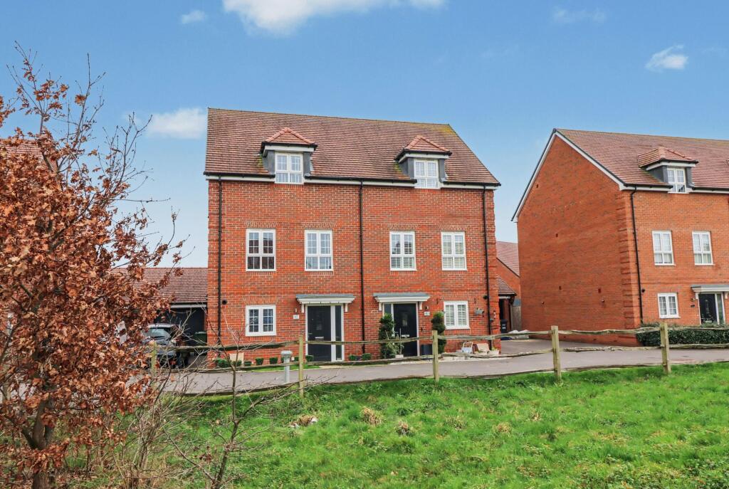 Main image of property: Troon Road, Botley, SO32