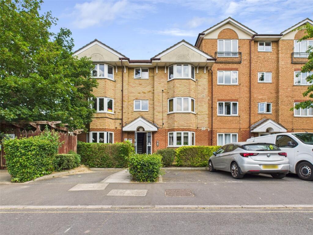 Main image of property: Varsity Drive, Twickenham