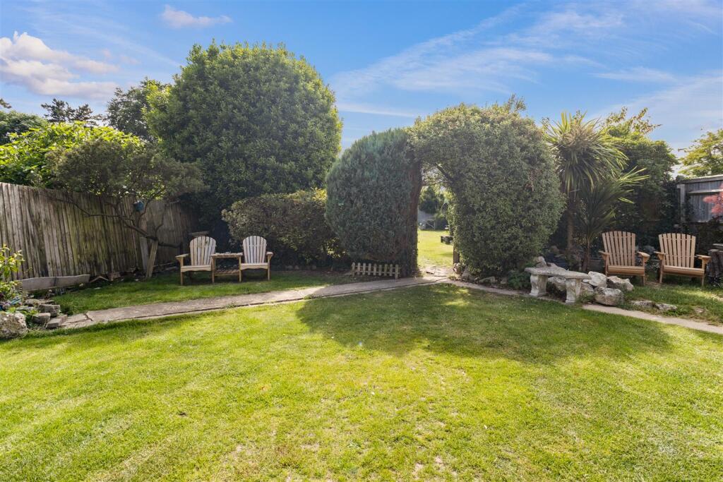 House in Eastbourne, East Sussex - View 2