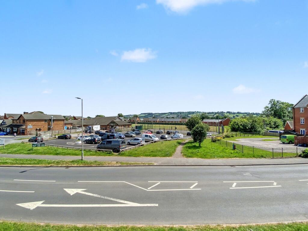 Barle Court, Tiverton, EX16 photo 3