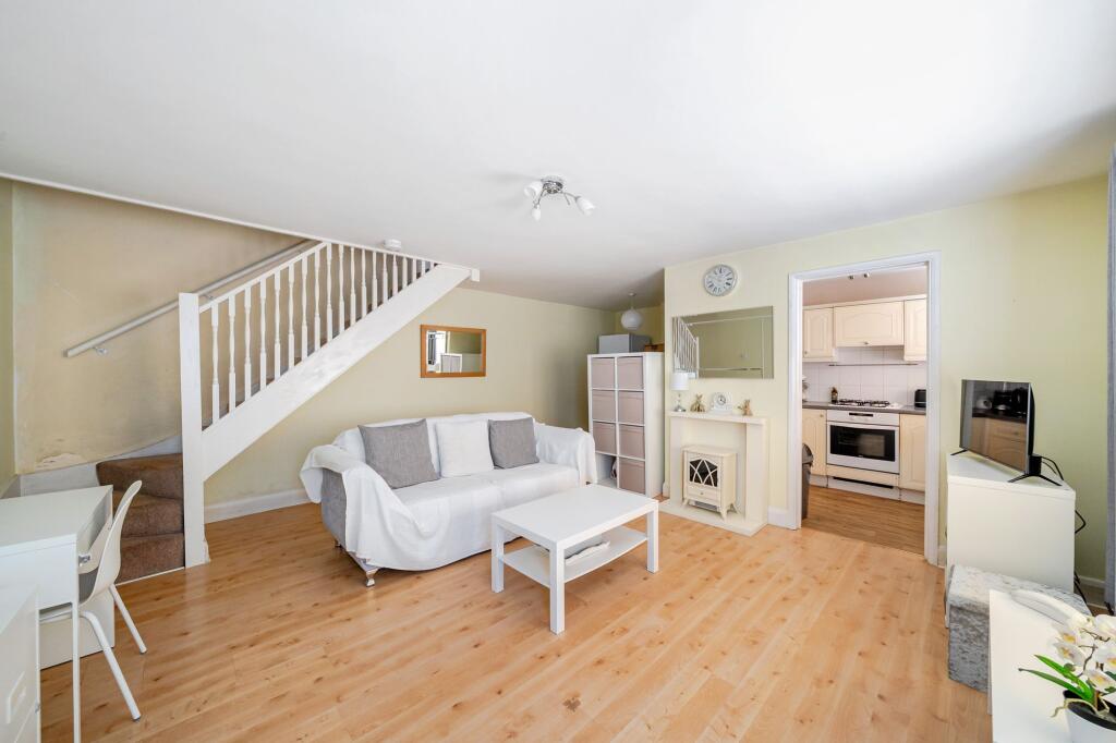 Main image of property: Limpsfield Road, Warlingham, CR6