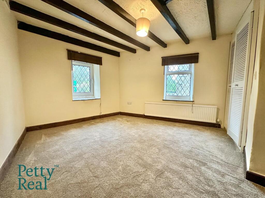 Gisburn Road, Barrowford - More