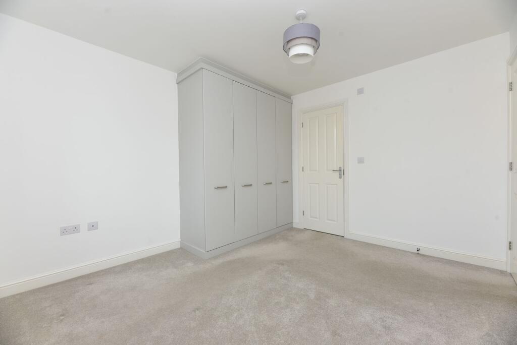 House in Huntingdonshire, The Stukeleys - More