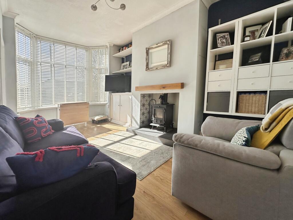 Field Terrace, Leeds, LS15 photo 2