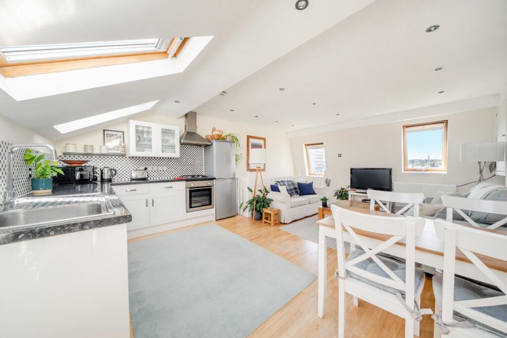 Main image of property: Lower Richmond Road, Putney, SW15