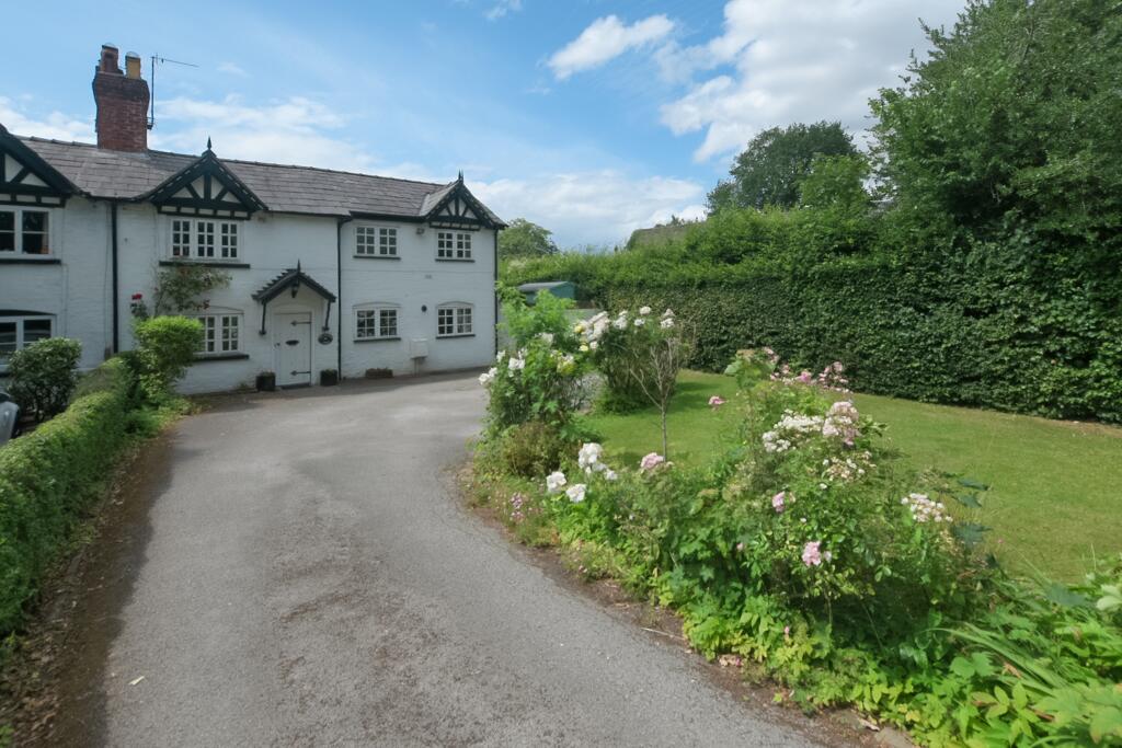 Main image of property: London Road, Davenham