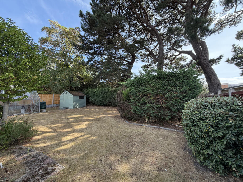 House in Poole, Creekmoor - View 2