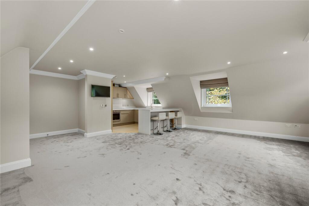 Main image of property: Lakewood, Portsmouth Road, Esher, Surrey, KT10