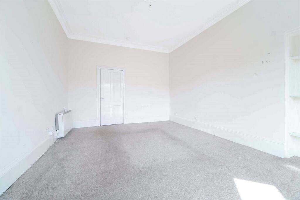 Apartment in Glasgow, The Drives, Dennistoun - View 4