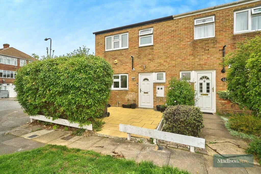 Main image of property: Pershore Close, Ilford, IG2